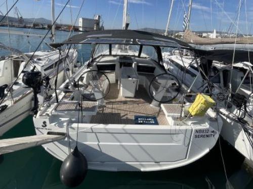 Sailing yacht Oceanis 46.1 for rent in Skiathos