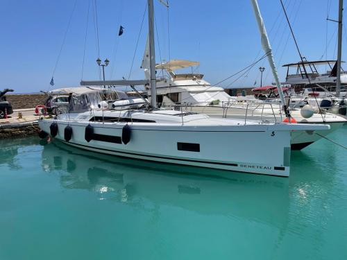 Segelyacht Oceanis 46.1 chartern in Marina Zakynthos
