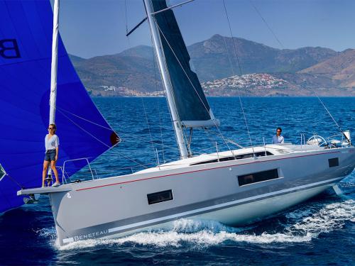 Yacht Oceanis 46.1 chartern in Marina Alimos Kalamaki