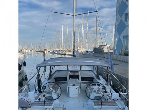 Yacht Oceanis 46.1 chartern in Portorosa