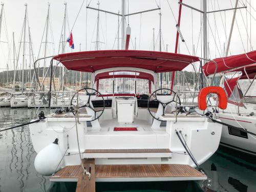 Segelyacht Oceanis 46.1 Yachtcharter in Split