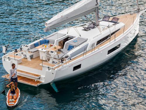 Segelyacht Oceanis 46.1 chartern in Volos