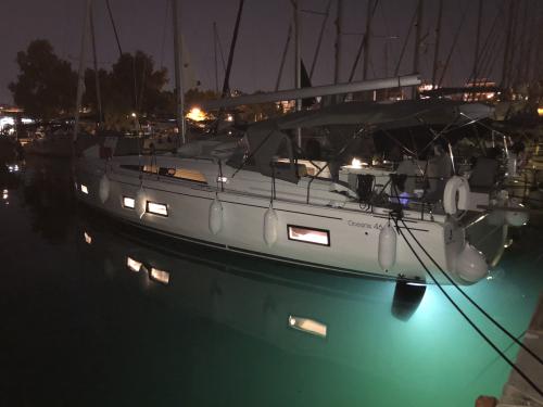 Sailing boat Oceanis 46.1 for charter in Nea Peramos Marina