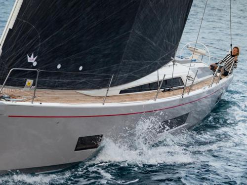 Yacht Oceanis 46.1 available for charter in Athens