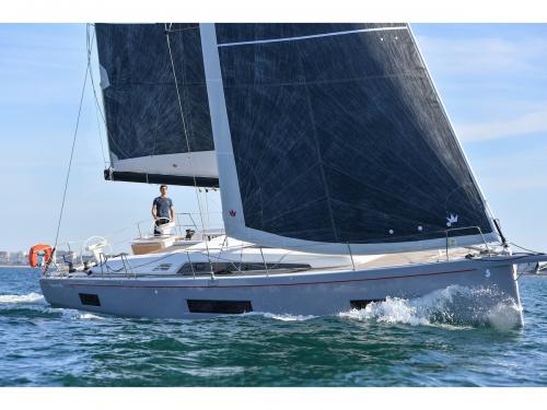 Segelyacht Oceanis 46.1 chartern in Portisco