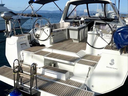 Sailing boat Oceanis 48 available for charter in Athens