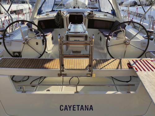 Segelyacht Oceanis 48 Yachtcharter in Portorosa