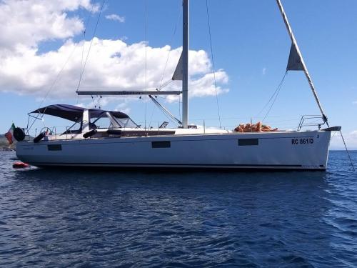 Segelyacht Oceanis 48 chartern in La Spezia