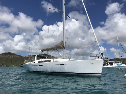 Segelyacht Oceanis 50 chartern in Nydri Marina