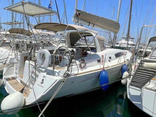 Segelboot Oceanis 50 Yachtcharter in Athen