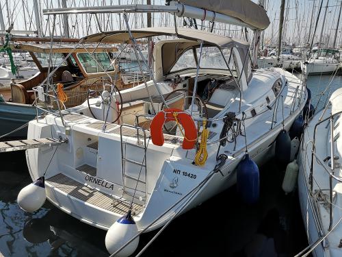 Yacht Oceanis 50 Family for rent in Athens