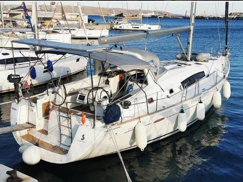 Sailing yacht Oceanis 50 Family available for charter in Port Lavrio