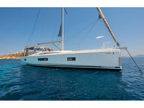 Segelyacht Oceanis 51.1 Yachtcharter in Marina Parikia Port