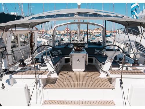 Segelyacht Oceanis 51.1 chartern in Lefkas