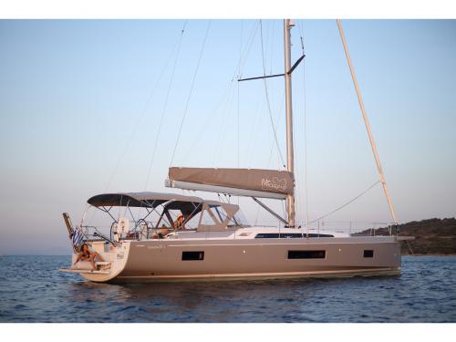 Sailing yacht Oceanis 51.1 available for charter in Athens