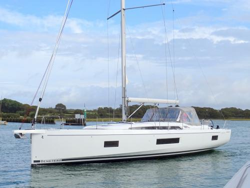 Segelboot Oceanis 51.1 Yachtcharter in Lefkas