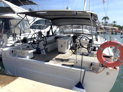 Segelboot Oceanis 51.1 chartern in Marina de Cala d Or