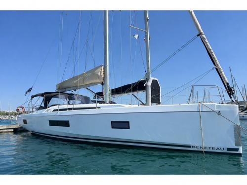 Yacht Oceanis 51.1 chartern in Athen