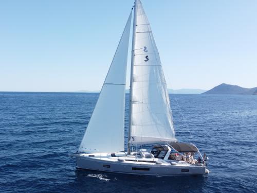 Segelboot Oceanis 51.1 chartern in Kos Stadt