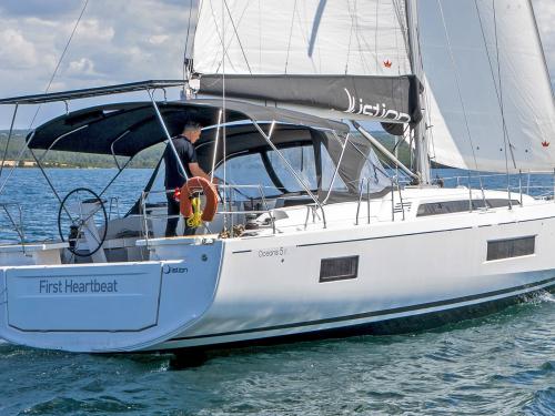 Yacht Oceanis 51.1 for charter in Skradin