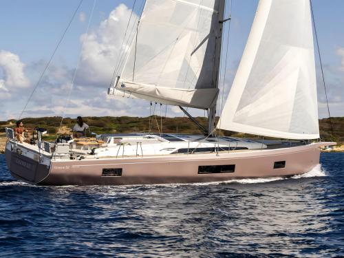 Sailing boat Oceanis 52 for hire in Marina Kornati