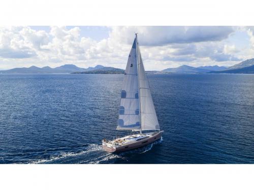 Sailboat Oceanis 52 available for charter in Portisco