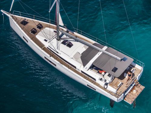 Yacht Oceanis 54 available for charter in Rogoznica