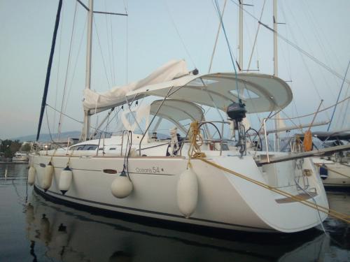 Yacht Oceanis 54 for rent in Athens