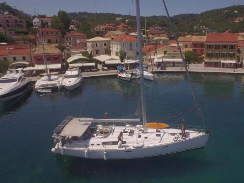 Segelboot Oceanis 54 Yachtcharter in Palairos