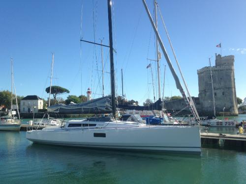 Sailboat Pogo 12.50 for rent in Le Marin