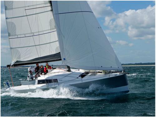 Segelyacht Pogo 30 chartern in La Trinite sur Mer Hafen