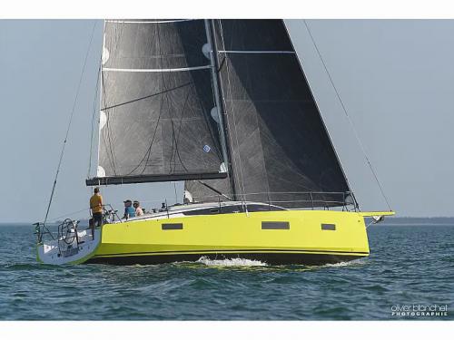Segelyacht RM 11.80 Yachtcharter in La Trinite sur Mer