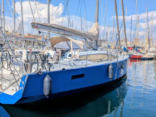 Segelboot RM 1270 Yachtcharter in Marseille