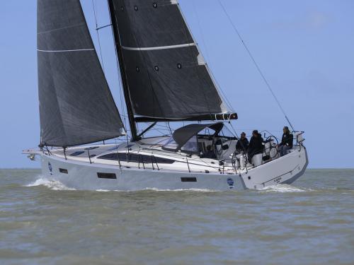 Segelboot RM 1380 chartern in La Rochelle