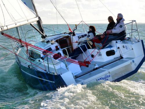 Yacht RM 8.90 for rent in Lorient
