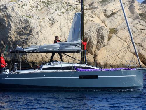 Segelyacht RM 9.70 Yachtcharter in Marina Lorient