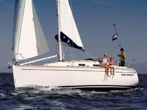 Yacht Salona 37 Performance for hire in Marina Kastela