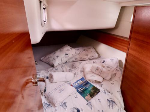 Segelyacht Salona 38 Yachtcharter in Kastel Gomilica