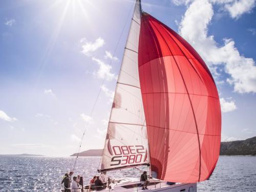 Yacht Salona 380 chartern in Pirovac