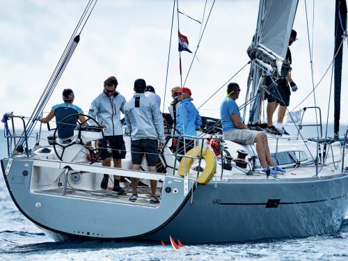 Segelyacht Salona 44 chartern in Marina Punat