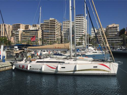 Yacht Salona 44 Performance for charter in Marina Mallorca Nautica