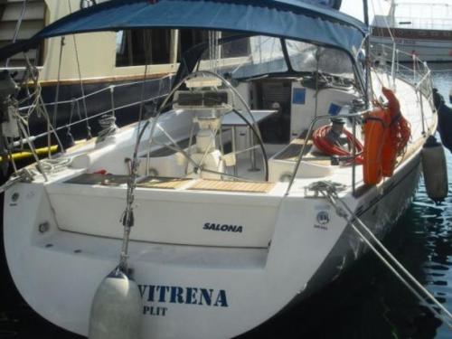 Yacht Salona 45 available for charter in Marina Kastela