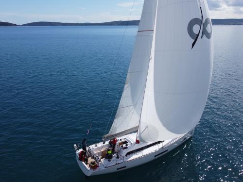 Segelyacht Salona 46 chartern in Kastel Gomilica