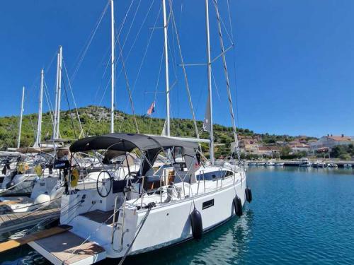 Segelyacht Scandinavia 35 Yachtcharter in Marina Drage