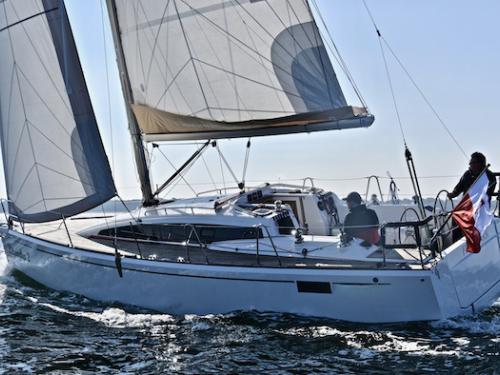 Yacht Scandinavia 35 available for charter in Gouvia Marina