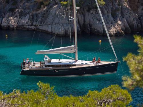 Segelboot Sense 50 chartern in ACI Marina Jezera