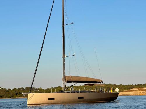 Yacht Solaris 47 available for charter in Palma