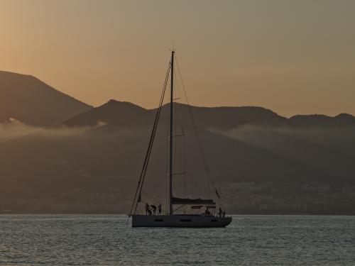 Sailing boat Solaris 50 for hire in Salerno