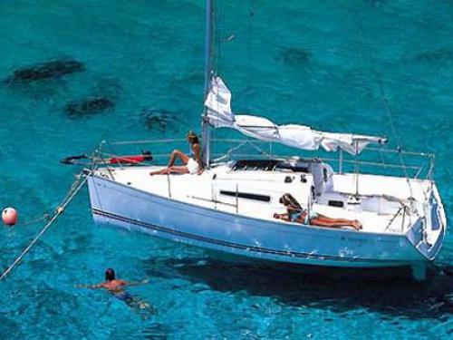 Sailing yacht Sun Fast 26 available for charter in Biograd na Moru