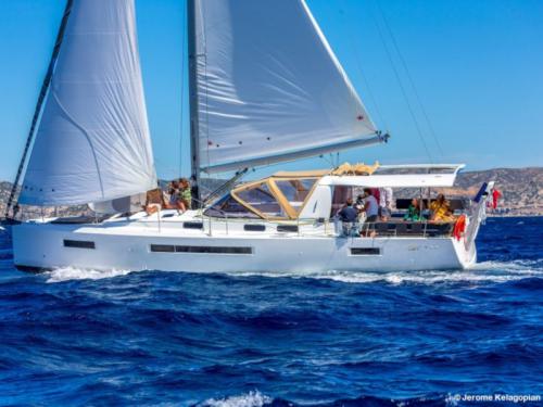 Segelboot Sun Loft 47 chartern in Gouvia